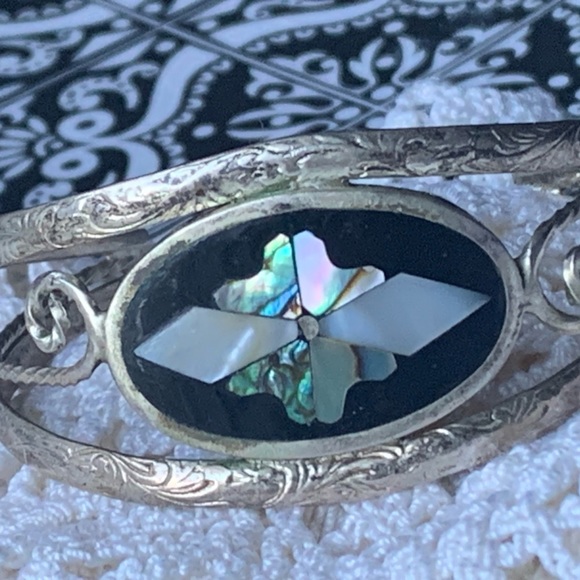 HECHOEN MEXICO Silver Abalone MOP Shell Cuff Bracelet Woman’s Jewelry Butterfly - Picture 10 of 10